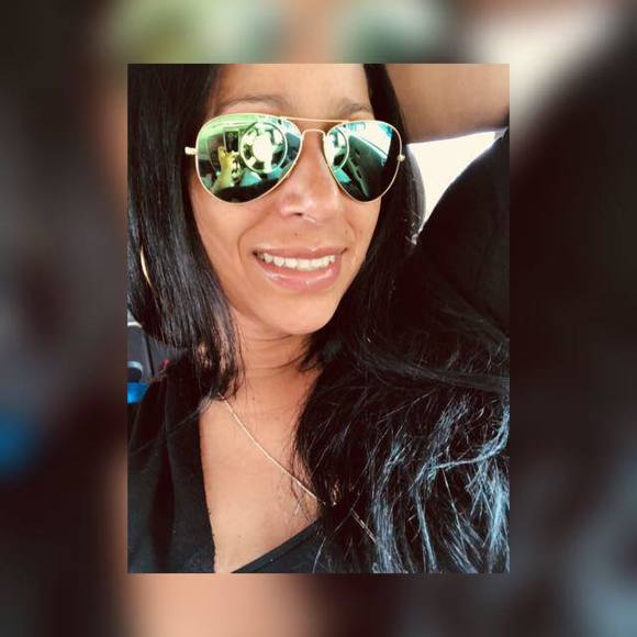 Meet your Posher, Dinorka - Picture 1 of 1